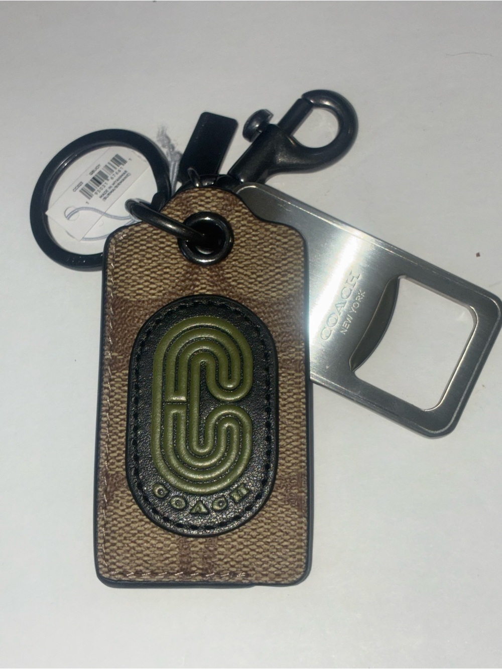 Coach signature Bottle Opener Keychain CC023 Unisex NWT - Picture 3 of 7